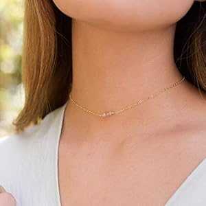 14K ゴールドフィルドの上品なサンストーンジェムストーンチョーカーネックレス - 12 インチ、2 インチの調節可能なエクステンダー付き Dainty sunstone gemstone choker necklace in 14k gold fill - 12" with 2" adjustable extender 14K ゴールドフィルドの上品なサンストーンジェムストーンチョーカーネックレス - 12 インチ、2 インチの調節可能なエクステンダー付き Dainty sunstone gemstone choker necklace in 14k gold fill - 12" with 2" adjustable extender