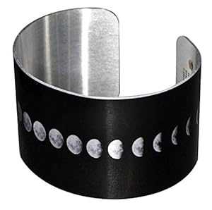 Phase of the Moon ワイド ブラック アルミニウム カフ ブレスレット Neurons Not Included Phases of the Moon Wide Black Aluminum Cuff Bracelet