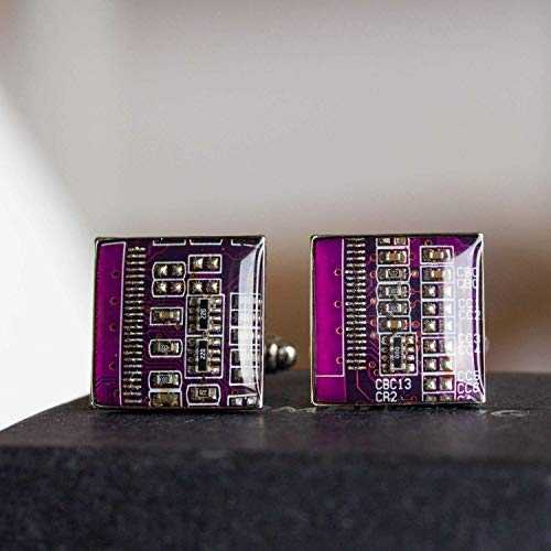 紫色の回路基板のカフリンクス、コンピューターマニアへのリサイクル ギフト ReComputing Purple Circuit Board Cufflinks, recycled gift for computer geek 紫色の回路基板のカフリンクス、コンピューターマニアへのリサイクル ギフト ReComputing Purple Circuit Board Cufflinks, recycled gift for computer geek