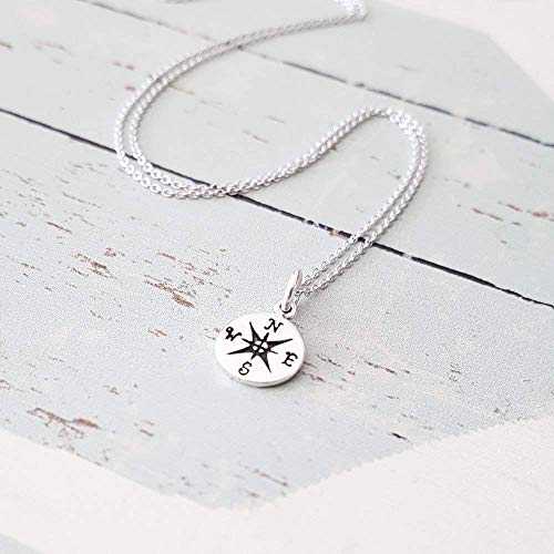 スモールコンパスチャームスターリングシルバーネックレス、18インチ FLYINGTUTU Small Compass Charm Sterling Silver Necklace, 18