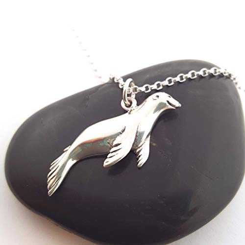 アシカ チャーム ネックレス - スターリングシルバー - ビーチ ネックレス - 彼女へのギフト CY Design Studio Sea Lion Charm Necklace - Sterling Silver - Beach Necklace - Gift for Her アシカ チャーム ネックレス - スターリングシルバー - ビーチ ネックレス - 彼女へのギフト CY Design Studio Sea Lion Charm Necklace - Sterling Silver - Beach Necklace - Gift for Her