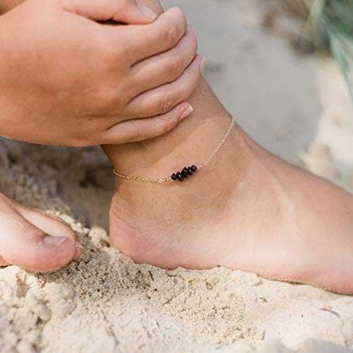 14K ゴールドフィルドのガーネット ビーズ バー アンクレット - 本物の宝石 Garnet Bead Bar Anklet in 14K Gold Fill - Genuine Gemstone 14K ゴールドフィルドのガーネット ビーズ バー アンクレット - 本物の宝石 Garnet Bead Bar Anklet in 14K Gold Fill - Genuine Gemstone