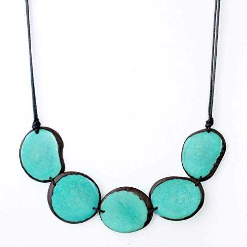 Tagua チップ ネックレス アクアマリン ハンドメイド フェアトレード 調節可能 FLORAMA Natural Jewelry Tagua Chips Necklace Aquamarine Handmade Fair Trade and Adjustable Tagua チップ ネックレス アクアマリン ハンドメイド フェアトレード 調節可能 FLORAMA Natural Jewelry Tagua Chips Necklace Aquamarine Handmade Fair Trade and Adjustable