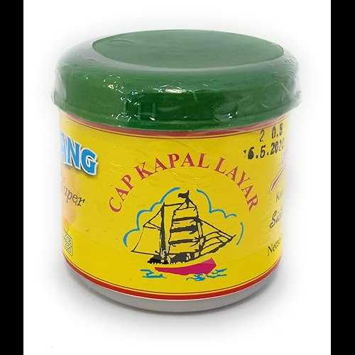 Cap Kapal Layar Petis Udang Super (エビペースト)、200 グラム (4 個パック) Cap Kapal Layar Petis Udang Super (Shrimp Paste), 200 Gram (Pack of 4)