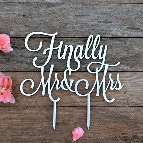 HappyPlywood Finally Mr and Mrs Wedding Cake topper (6' silver)