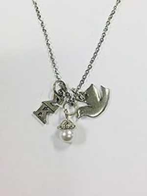 シグマ カッパ SK/EK トリオ チャーム ネックレス 女子学生クラブ ギリシャ ネックレス、18 インチ チェーン Ann Peden Jewelry Sigma Kappa SK/EK Trio Charm Necklace Sorority Greek Necklace, 18 inch chain シグマ カッパ SK/EK トリオ チャーム ネックレス 女子学生クラブ ギリシャ ネックレス、18 インチ チェーン Ann Peden Jewelry Sigma Kappa SK/EK Trio Charm Necklace Sorority Greek Necklace, 18 inch chain