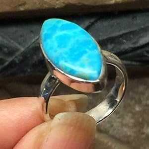 ナチュラル ブルー モハベ ターコイズ 925 ソリッド スターリング シルバー リング サイズ 7 Natural Rocks by Kala Natural Blue Mohave Turquoise 925 Solid Sterling Silver Ring Size 7 ナチュラル ブルー モハベ ターコイズ 925 ソリッド スターリング シルバー リング サイズ 7 Natural Rocks by Kala Natural Blue Mohave Turquoise 925 Solid Sterling Silver Ring Size 7