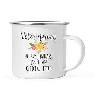 アンダーズ プレス 11オンス ステンレススチール キャンプファイヤー コーヒーマグ ギフト、獣医 悪者は正式な称号ではないため、花柄、1パック、エナメルメタル キャンプ キャンプカップ クリスマス 誕生日プレゼントのアイデア Andaz Press 11oz. Stainless