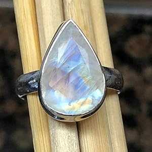 天然レインボー ムーンストーン 925 ソリッド スターリング シルバー リング サイズ 9 Natural Rocks by Kala Natural Rainbow Moonstone 925 Solid Sterling Silver Ring Size 9 天然レインボー ムーンストーン 925 ソリッド スターリング シルバー リング サイズ 9 Natural Rocks by Kala Natural Rainbow Moonstone 925 Solid Sterling Silver Ring Size 9
