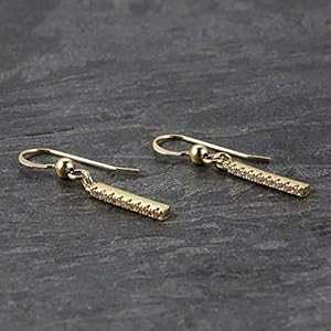 ゴールド メタル キラキラ バーティカル バー イヤリング ジュエリー ギフト ママへ Designed by Stacey Jewelry, LLC Gold...