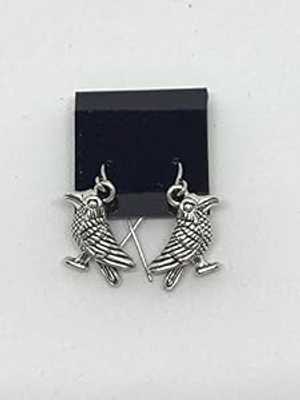 シルバートーン 3D レイブン チャーム ダングル イヤリング Mama Otter's Tidbits Silvertone 3D Raven Charm Dangle Earrings シルバートーン 3D レイブン チャーム ダングル イヤリング Mama Otter's Tidbits Silvertone 3D Raven Charm Dangle Earrings