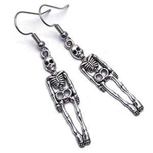 スケルトン ハロウィン イヤリング - ニッケルフリー シルバートーンのフックにロング チベット チャーム Vilda Jewellery Skeleton Halloween Earrings - Long Tibetan Charms on Nickel free Silver Tone Hooks