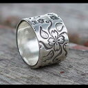 フラワー サイズ 7 スターリング シルバー エクストラ ワイド バンド レディース 結婚指輪 MGD Casual Jewelry Flower Size 7...
