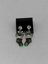 クリスマスストッキングチャームダングルイヤリング Mama Otter's Tidbits Christmas Stocking Charm Dangle Earrings