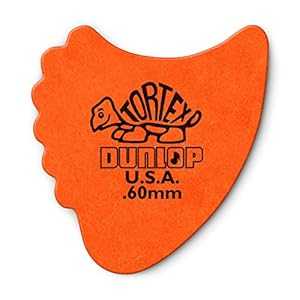 *** We ship internationally, so do not use a package forwarding service. We cannot ship to a package forwarding company address because of the Japanese customs regulation. If it is shipped and customs office does not let the package go, we do not make a refund. ■ 名称 Dunlop 414R60 Fins, Orange, .60mm, 72/Bag ■ 内容量 商品名に記載 ■ 原材料 別途ラベルに記載(英文) ■ 賞味期限 別途ラベルに記載(月/日/年順番) ■ 保存方法 高温多湿の場所を避けて保存してください。 ■ 発送元 アメリカ ■ 原産国名 商品表面に記載 ■ 輸入者 UNI International Inc. 100 Galway pl Teaneck NJ USA+1 2016033663 ■ 広告文責 UNI International Inc. 100 Galway pl Teaneck NJ USA NJ USA+1 2016033663 【注意事項】 *** 特に注意してください。 *** ・個人ではない法人・団体名義での購入はできません。この場合税関で滅却されてもお客様負担になりますので御了承願います。 ・お名前にカタカナが入っている場合法人である可能性が高いため当店システムから自動保留します。カタカナで記載が必要な場合はカタカナ変わりローマ字で記載してください。 ・お名前またはご住所が法人・団体名義（XX株式会社等）、商店名などを含めている場合、または電話番号が個人のものではない場合、税関から法人名義でみなされますのでご注意ください。 ・転送サービス会社への発送もできません。この場合税関で滅却されてもお客様負担になりますので御了承願います。 *** ・注文後品切れや価格変動でキャンセルされる場合がございますので予めご了承願います。 ・当店でご購入された商品は、原則として、「個人輸入」としての取り扱いになり、すべてニュージャージからお客様のもとへ直送されます。 ・ご注文後、30営業日以内(通常2~3週間)に配送手続きをいたします。配送作業完了後、2週間程度でのお届けとなります。 ・まれに商品入荷状況や国際情勢、運送、通関事情により、お届けが2ヶ月までかかる場合がありますのでお急ぎの場合は注文をお控えください。 ・個人輸入される商品は、すべてご注文者自身の「個人使用・個人消費」が前提となりますので、ご注文された商品を第三者へ譲渡・転売することは法律で禁止されております。 ・関税・消費税が課税される場合があります。詳細はこちらをご確認下さい。 * 無線機器関連注意事項: 当店が販売している無線機器はアメリカから発送される商品で、商品には技適マークが貼付されていません。日本国内で使用すると電波法違反になるおそれがあります。PC販売説明文