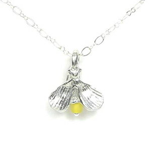 s[^[z^CgjOoOlbNX-`FCXAh[Xg[[J[hpbP[WꂽMtg-Madein USA Lucina K. Pewter Firefly Lightning Bug Necklace - Gift Packaged with Chase Your Dreams Story Card - Made in USA