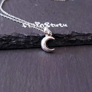 ムーンスターリングシルバーネックレス、18インチ（小型） FLYINGTUTU Moon Sterling Silver Necklace, 18" (tiny size)