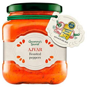 Granny's Secret Ajvar マイルド ロースト レッド ペッパー スプレッド - 200g (0.44 ポンド) Granny's Secret Ajvar Mild Roasted Red Pepper Spread - 200g (0.44 lbs)