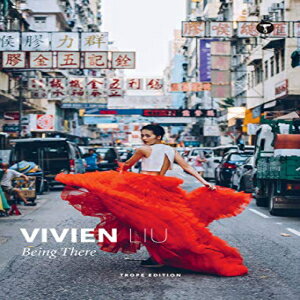 洋書 Hardcover, Vivien Liu: Being There (Trope Emerging Photographers)