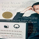 洋書 Basic Books Paperback, The Man Who Shocked the World: The Life and Legacy of ...