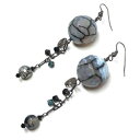 u[fjNbNt@Zbg_X^[OVo[`F[sAX Meredithbead Blue Denim Crackle Faceted Agate Oxidized Sterling Silver Chain Earrings