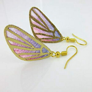 ホットピンクとパープルの蝶の羽生地のダングルイヤリング Hot Pink and Purple Butterfly Wing Fabric Dangle Earrings