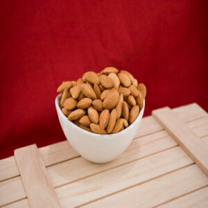 ŷ (10ݥɥ) Natural Raw Almonds (10 Pound Case)