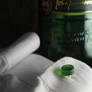リサイクルされたジェムソンボトルから作られたアイリッシュ ウイスキー カフリンクス Irish Whiskey Cufflinks from Recycled Jameson Bottle