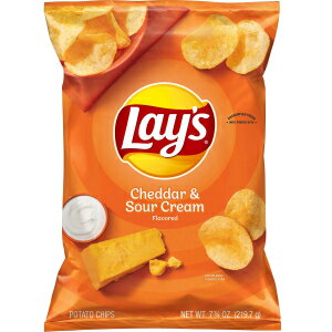 楽天GlomarketLay's ポテトチップス、チェダー & サワークリーム風味のスナック、7.75 オンス バッグ Lay's Potato Chips, Cheddar & Sour Cream Flavored Snacks, 7.75oz Bag