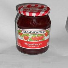 Smucker's ストロベリー プリザーブ 18 オンス (4 個パック) Smucker's Strawberry Preserves 18 oz (Pack of 4)