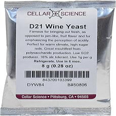 CellarScience - DYW84 ドライワイン酵母 - D21 (8 g) CellarScience - DYW84 Dry Wine Yeast - D21 (8 g)