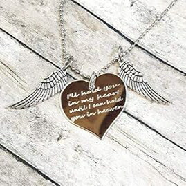 I'll Hold You In My Heart until I'll Hold You In Heaven ウィングネックレス メモリアルギフト Iheartpersonalized I'll Hold You In My Heart Until I'll Hold You In Heaven Wing Necklace Memorial Gift