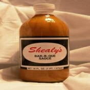 Shealys BBQ レストラン ワールド フェイマス ソース (マスタード BBQ ソース 16 オンス) Shealy's Shealys BBQ Restaurant World Famous Sauces (Mustard BBQ Sauce 16 oz)