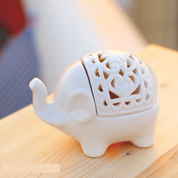 アロマポット 【送料無料】 置物 象 陶器製 アロマポット 小物入れ 透かし彫り ホワイト