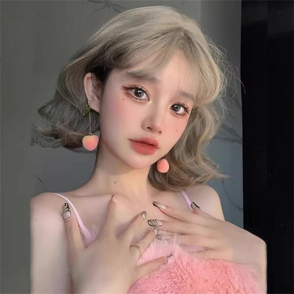 樂天商城 - フルウィッグ ショート レディース ハロウィン ふんわり前髪 前髪あり 原宿風 かつら ぱっつん前髪 コスプレ 可愛い コスチューム 仮装 大人用 イベント 学園祭 文化祭 変装グローリーパーク