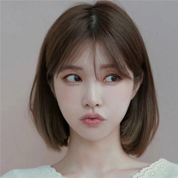 ウィッグ ショット 超自然 フルウィッグ ネット付 キュート 自然 小顔 コスプレ ハロウィン wig かつら 可愛い 小顔効果抜群 仮装 原宿 結婚式 パーテ...