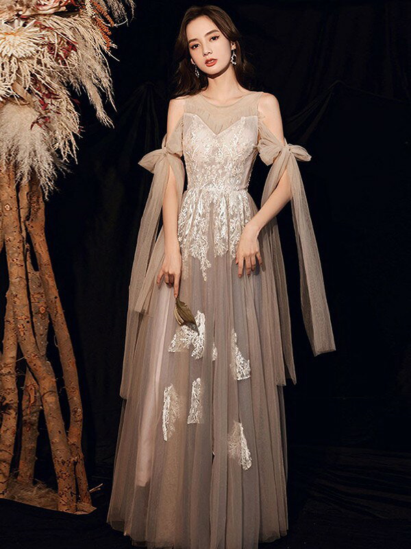 ★500円OFFクーポン配布中★パーテイードレス ロング丈ドレス レディース 着痩せ 発表会 演奏会 二次会 大きいサイズ 編み上げタイプ 上品 エレガント 20代 30代 40代 大人 可愛い 結婚式 披露宴 フォーマルドレス