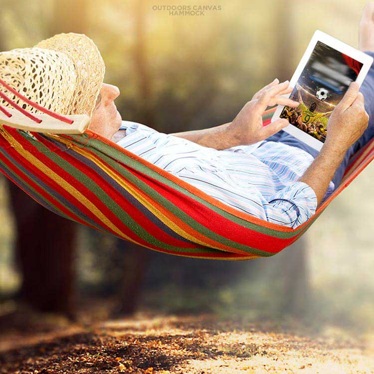 ハンモック 2人用 大きめ 折りたたみ 耐荷重300kg チェアー アウトドア 木枠 吊り下げ 取り付け簡単 軽量 コンパクト 収納袋付き ポータブル 屋内 屋外 キャンプ 公園 野営 ハイキング BBQ 睡眠 リラックス おしゃれ かわいい 肌触り良い 高耐久通販格安セール情報 楽天 通販