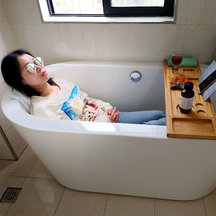 お風呂枕 まくら バスピロー 吸盤 安眠 肩こり 柔らかい 都内で 防水 浴用品 お風呂 枕 バス枕 大きめ バスクッション やわらか 軽量 動画 半身浴 負担軽減 洗える 入浴 バスタイム 取付 クッション 撥水 映画鑑賞 癒し バスグッズ ネックピロー 快適 タイム