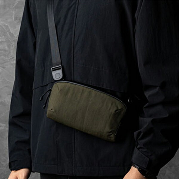 ＼店内、マラソンSALE開催中／ アルパカ ALPAKA スリング/ショルダー バッグ FLIGHT POUCH PRO 0.7L ミニバッグ ハンドバッグ ポーチ 3WAY仕様 コンパクト鞄 斜め掛け 軽量 撥水 通勤 通学 トラベル デイリーユース ミニマル メンズ レディース glv-p5-10050284 CampHolic サンプル画像2