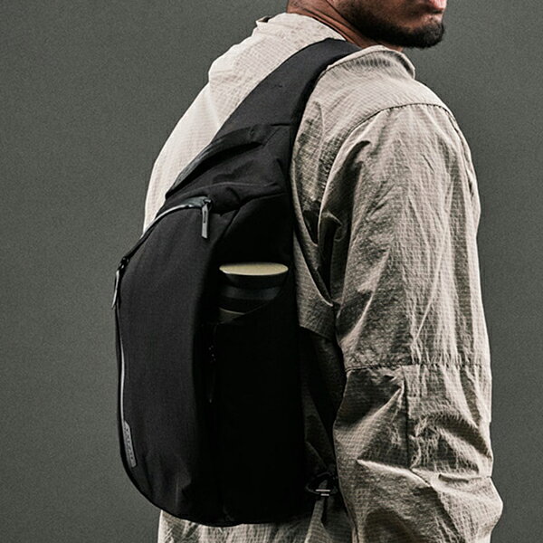 ＼連休中も休まず配送／ アルパカ ALPAKA スリング/ショルダー バッグ METRO CROSSBODY ボディバッグ コンパクトショルダー 斜め掛けバッグ タブレット収納 軽量 通勤 通学 旅行 街歩きミニマル シンプルデザイン glv-10112762 GULLIVER Online Shopping サンプル画像2