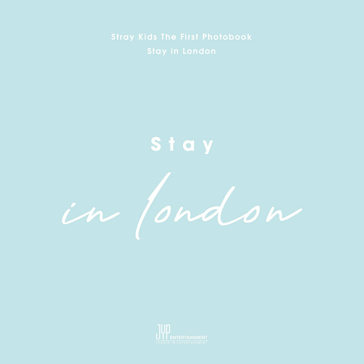 STRAY KIDS FIRST PHOTOBOOK STAY IN LONDON ストレイキッズ ロンドン 写真集】【弊店限定特典】【送料無料