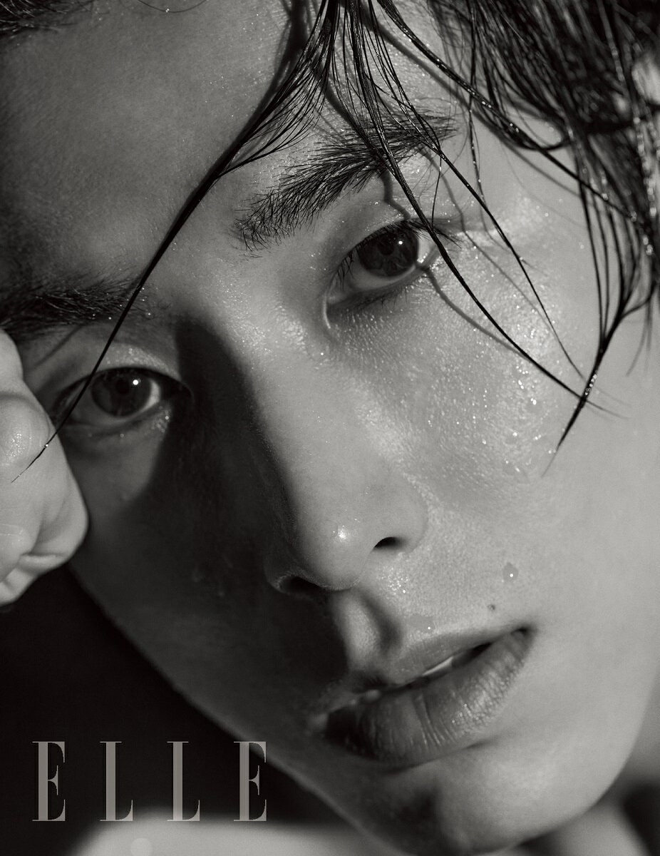 【VER選択】【和訳選択】2020年 8月号 ELLE SUZY TVXQ UKNOW 東方神起 ユノ ユンホ スジ 画報 インタビュー 韓国 雑誌 マガジン KOREAN MAGAZINE【弊店限定特典】【安心国内発送】