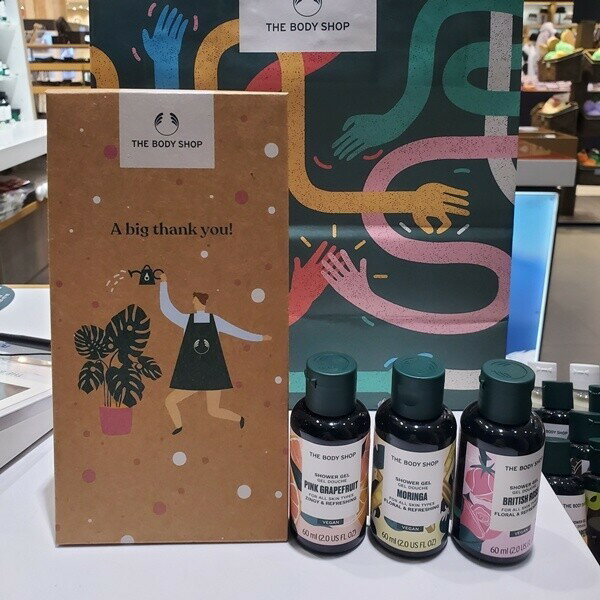 【The body shop】 DEBEC/Shower Gel/Gift Set 贈呈品なくなり次第、贈呈終了