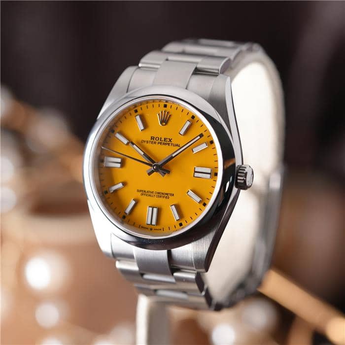 ロレックス オイスターパーペチュアル41 124300 イエロー 保証書2021年 付属品完品 ランダムシリアル ROLEX 中古メンズ 腕時計 送料無料