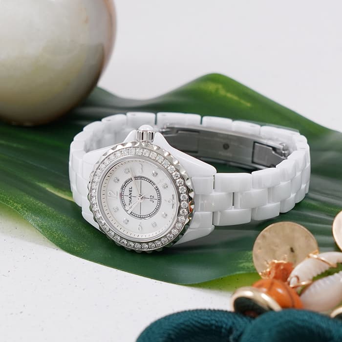 シャネル J12 H2572 ホワイトセラミック ベゼルダイヤ MOP/8Pダイヤ 29mm CHANEL ...