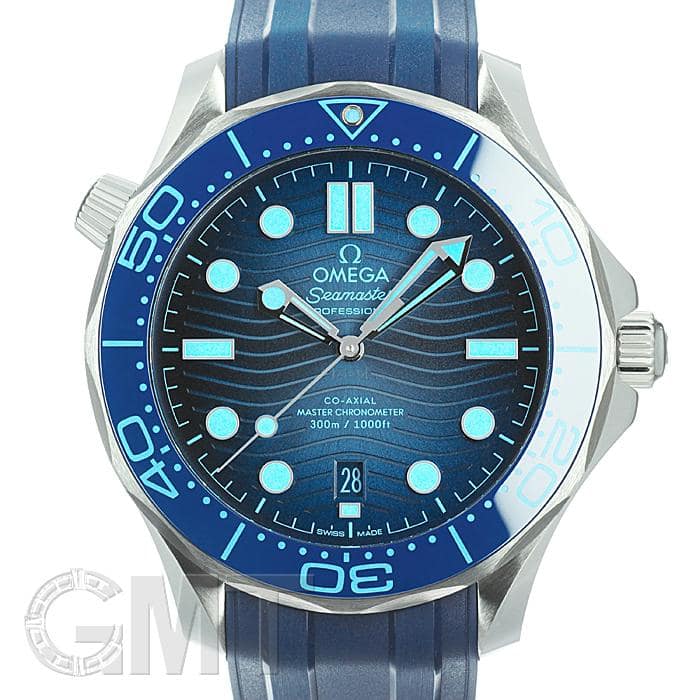 おすすめポイントオメガ シーマスター ダイバー 300M 210.30.42.20.03.003 サマーブルー1993年の発売以来、シーマスターのアイコン的デザインのシーマスター ダイバー 300M逆回転防止ベゼルにはセラミックを採用し、ダ...