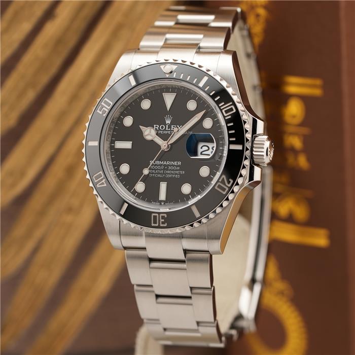 ロレックス サブマリーナーデイト41 126610LN 保証書2022年 ランダムシリアル 付属...