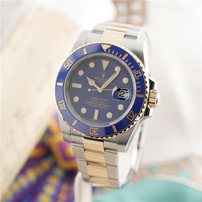 ロレックス サブマリーナー デイト 116613LB 初期文字盤 保証書2012年 付属品完品 ランダムシリアル ROLEX 中古メンズ 腕時計 送料無料