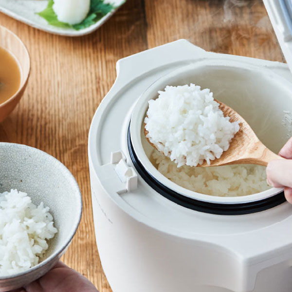 炊飯器【着後レビューで選べる特典】炊飯ジャー おまけ付き おしゃれ ミニ炊飯器 マルチクッカー 調理 1人暮らし キッチン家電 0.5合 2合 1合 少量 ギフト 玄米 ケーキ おかゆ 低温調理 発酵 パン( recolte コンパクトライスクッカー レコルト )